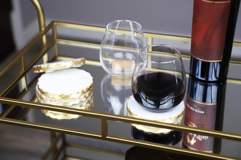 Luxurious and Useful New Apartment Gifts for Her