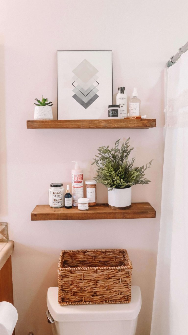 27 Brilliant Bathroom Organization + Storage Tips (Perfect for Small Bathrooms)