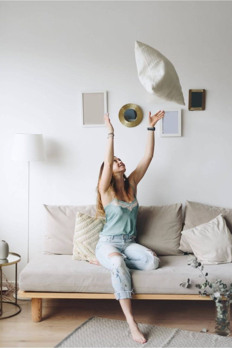 best place to buy furniture for college students