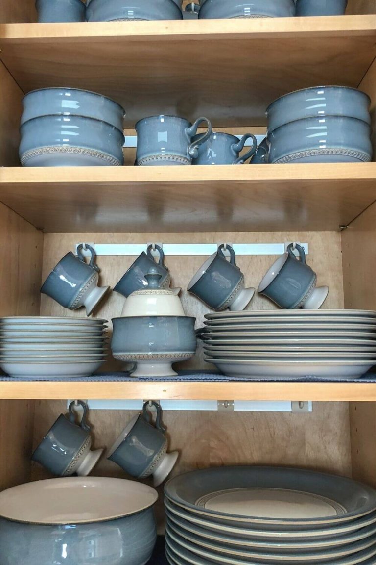 organizing kitchen cabinets what goes where