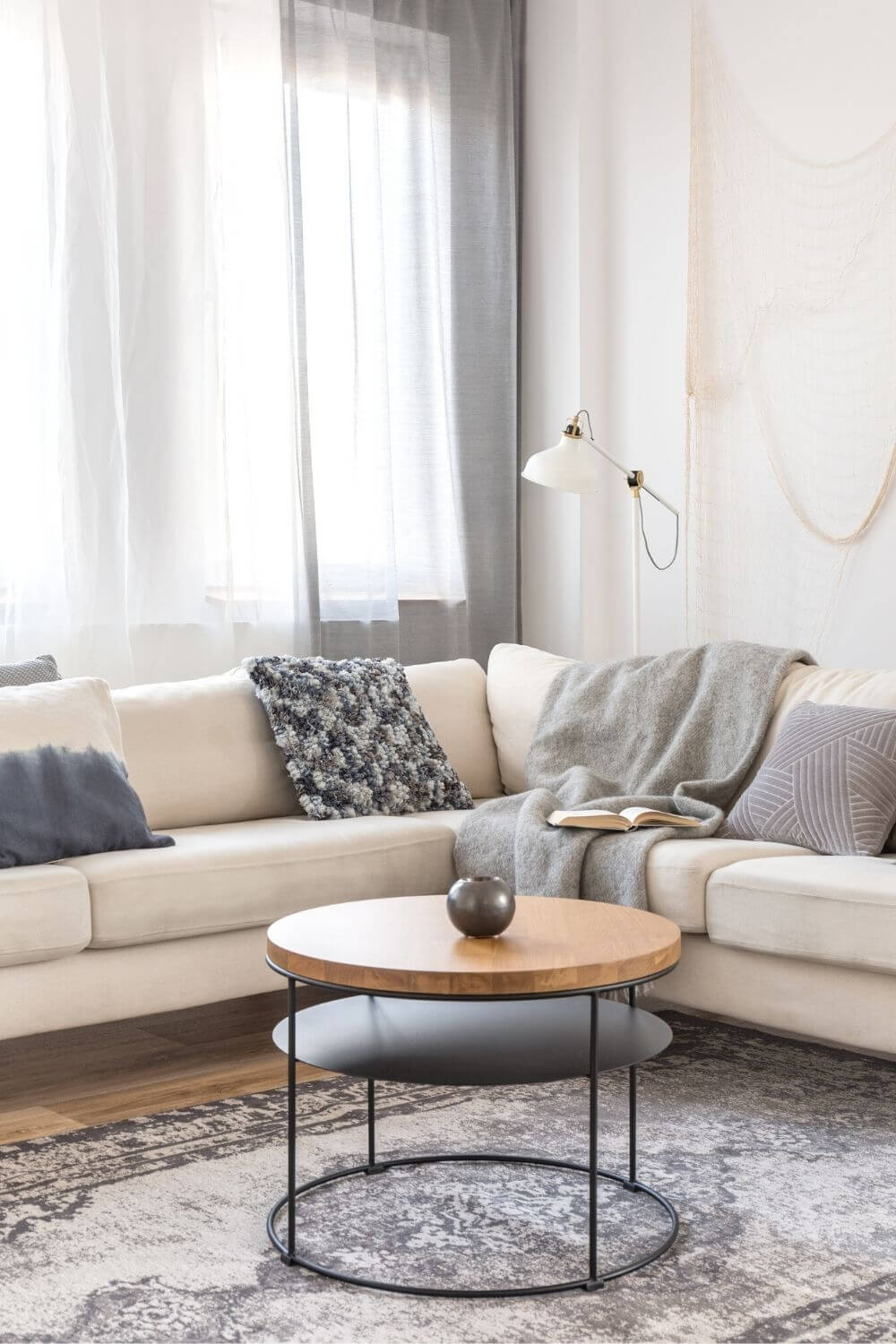 coffee table minimalist
