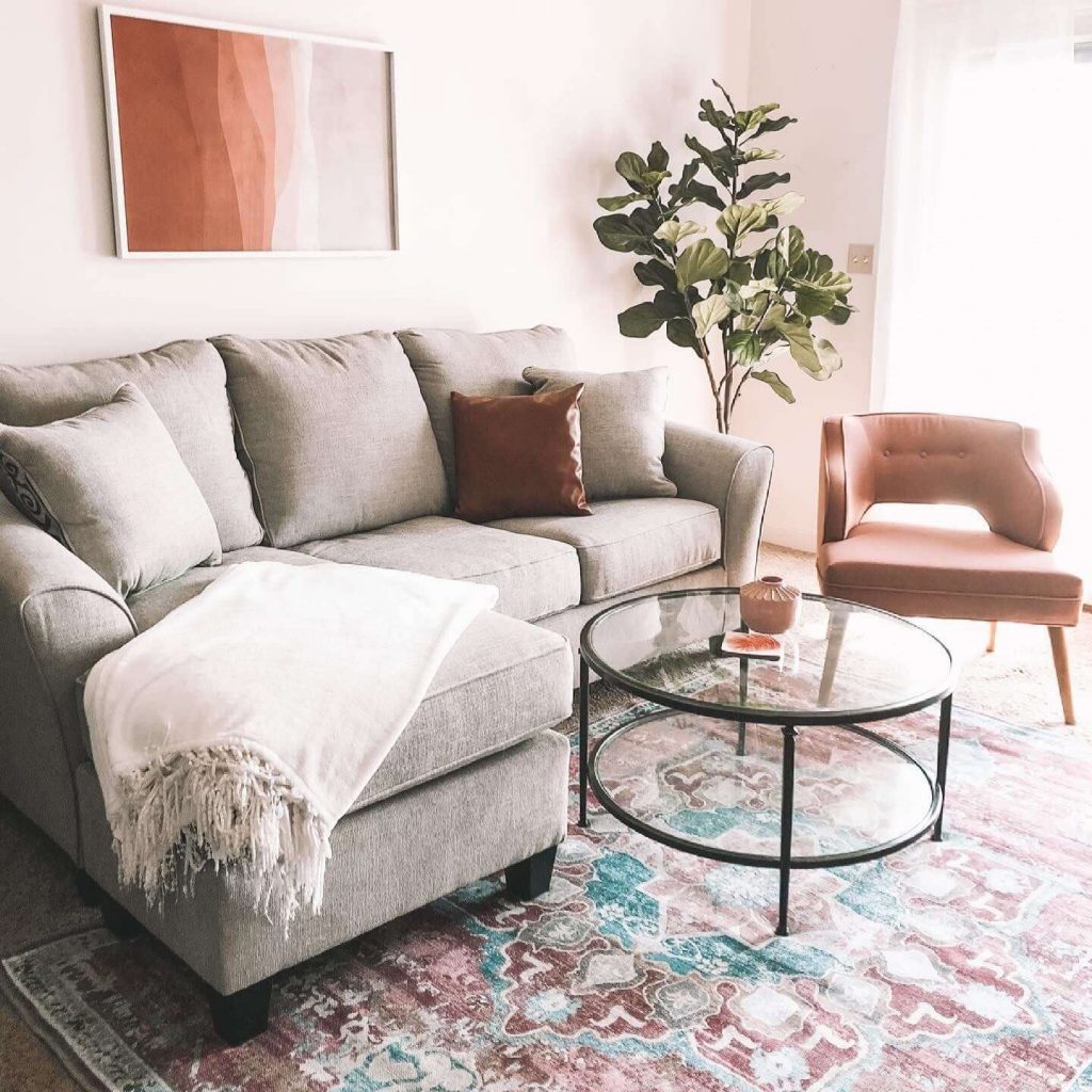 sectionals for small spaces