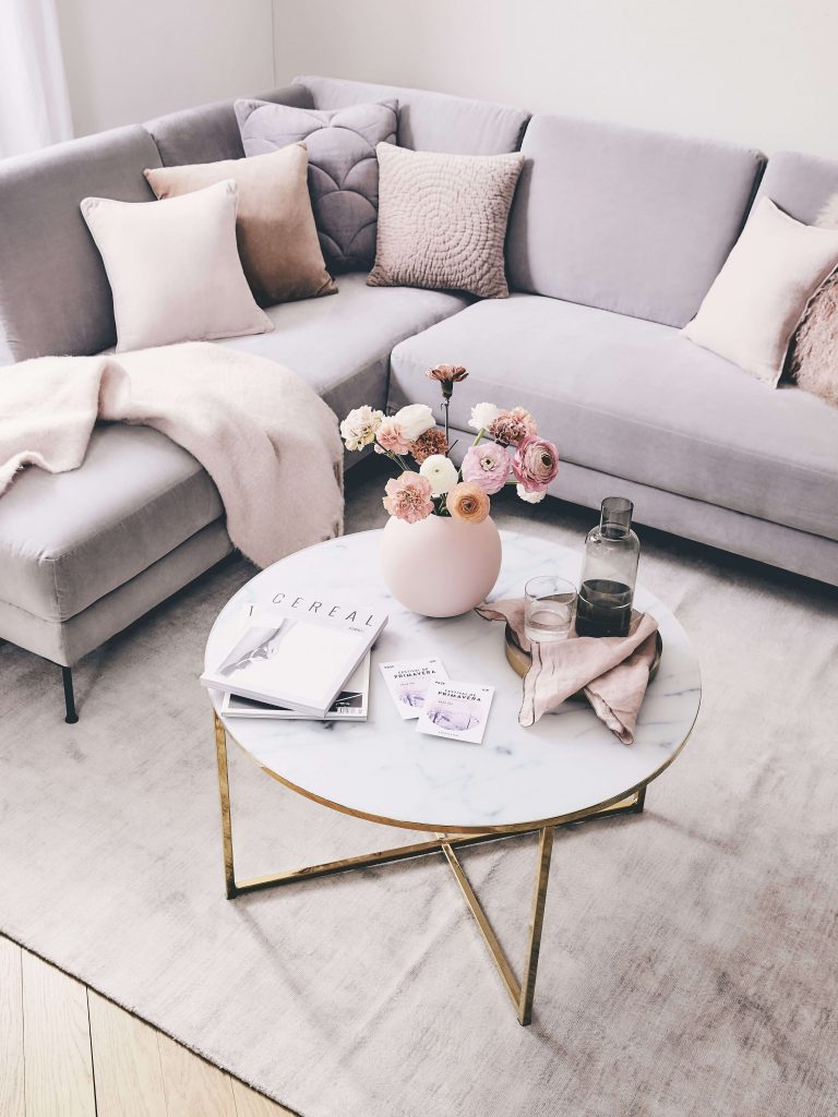 coffee table ideas for grey couch