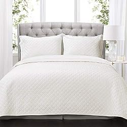 textured white bedding