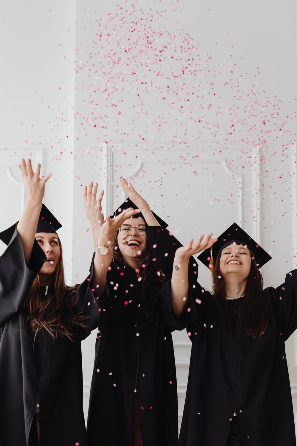 picture ideas for graduation
