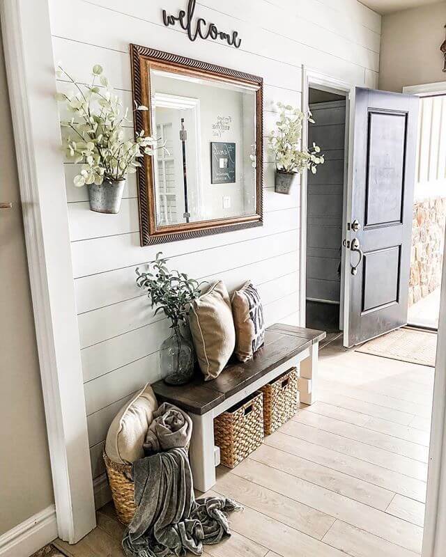 narrow entryway bench