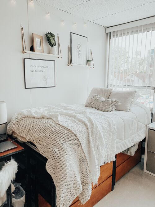 college dorm room ideas for girl