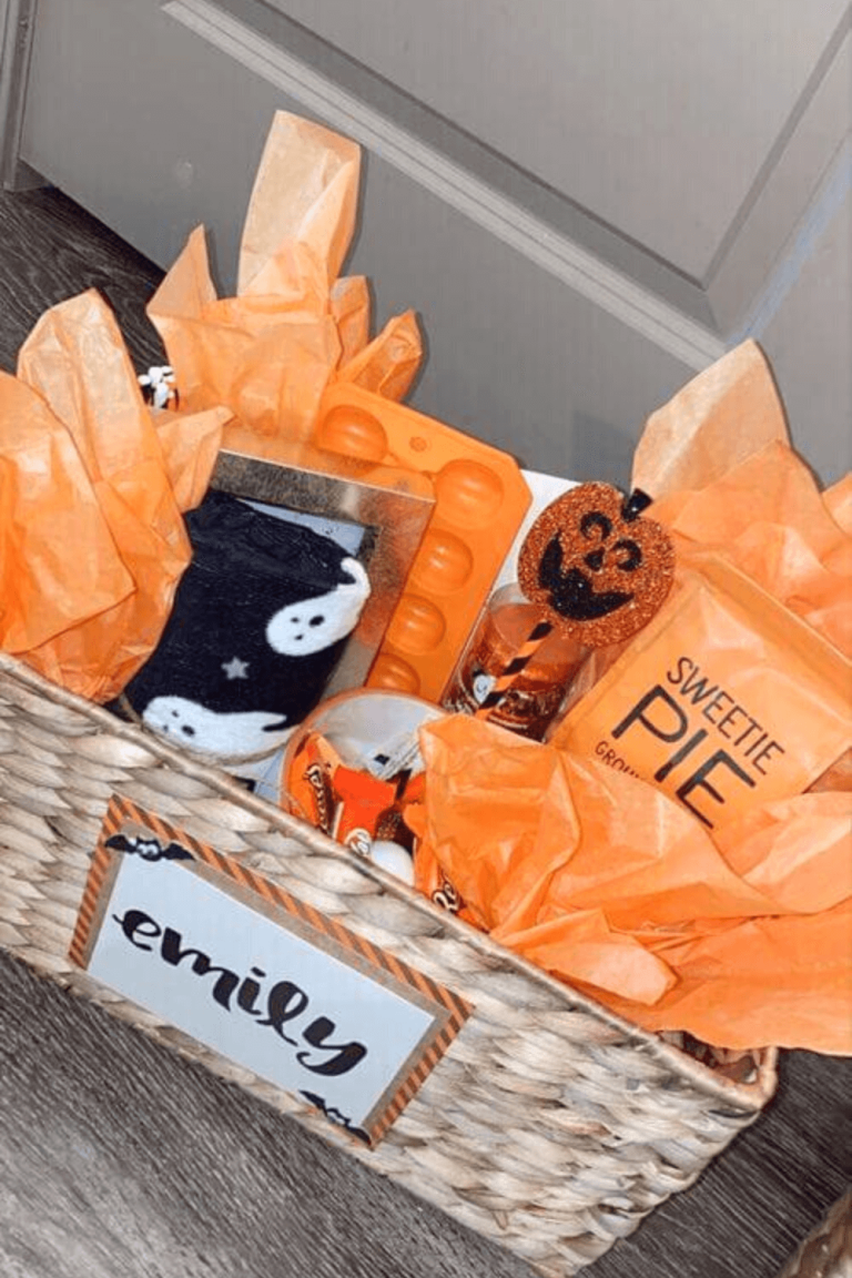 spooky basket ideas
