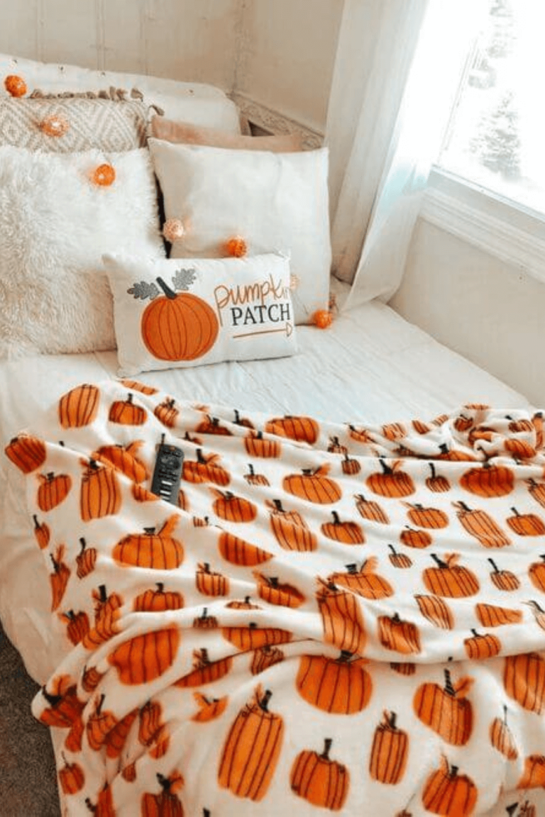dorm halloween decorations