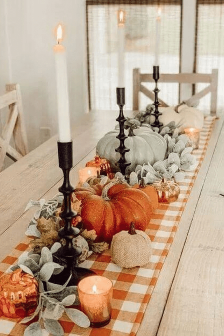 friendsgiving decorating ideas