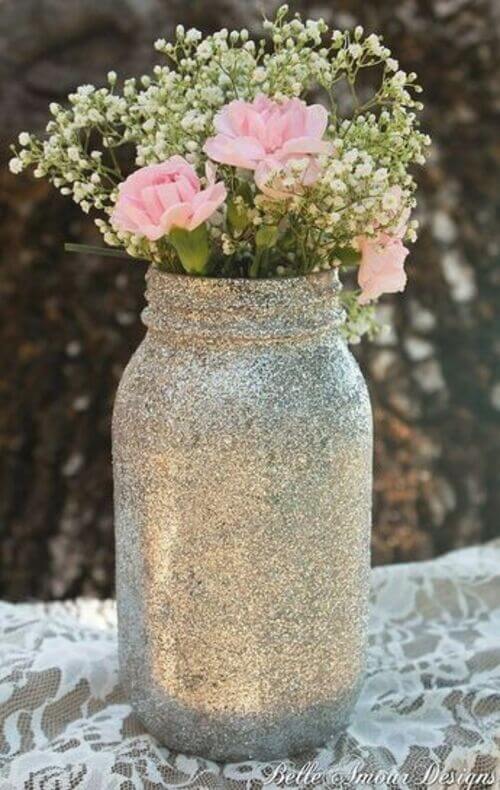 easy mason jar graduation centerpiece
