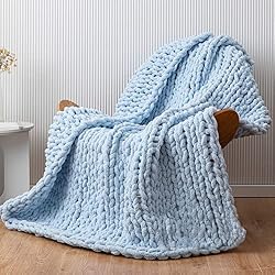 chunky baby blue throw