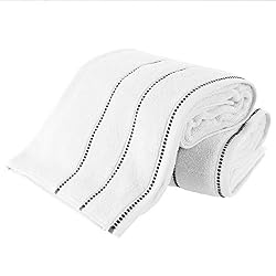 black trim white towels