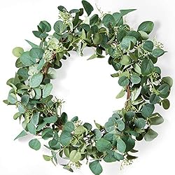 lush green wreath