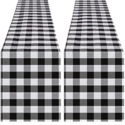 checked table runner