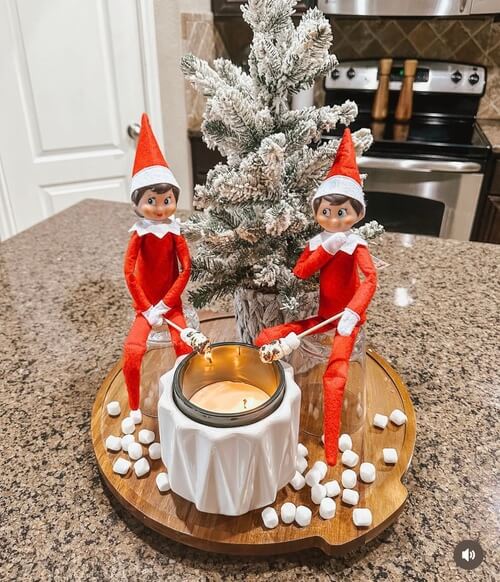 baking smores elves