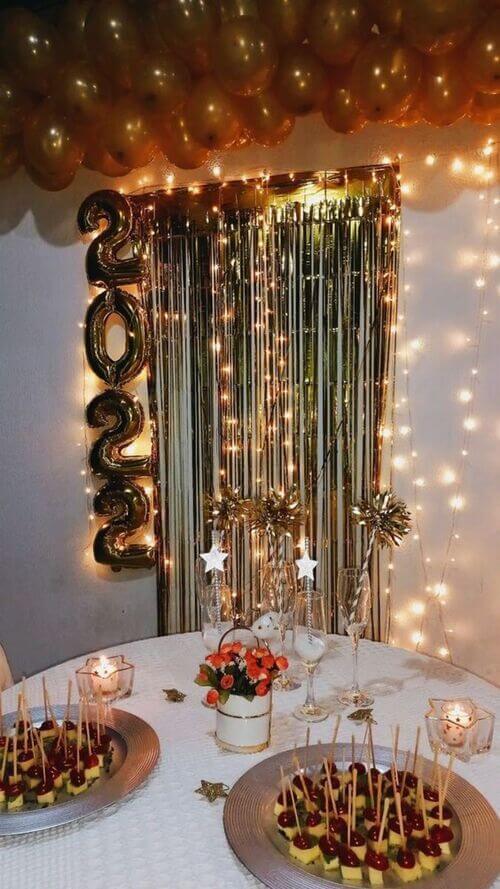 at home new years eve table