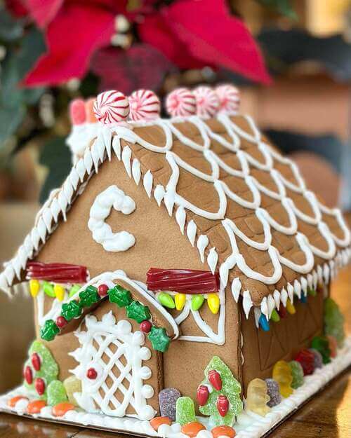 diy gingerbread house decorations