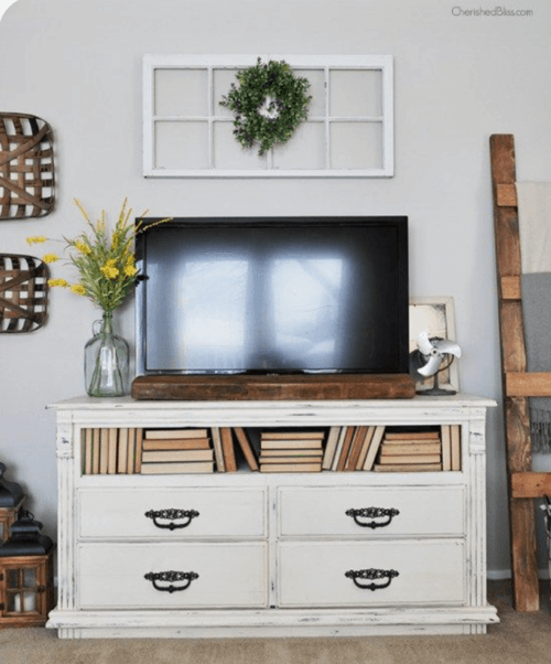 simple above tv decor