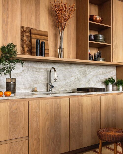 modern wooden kitchen decor