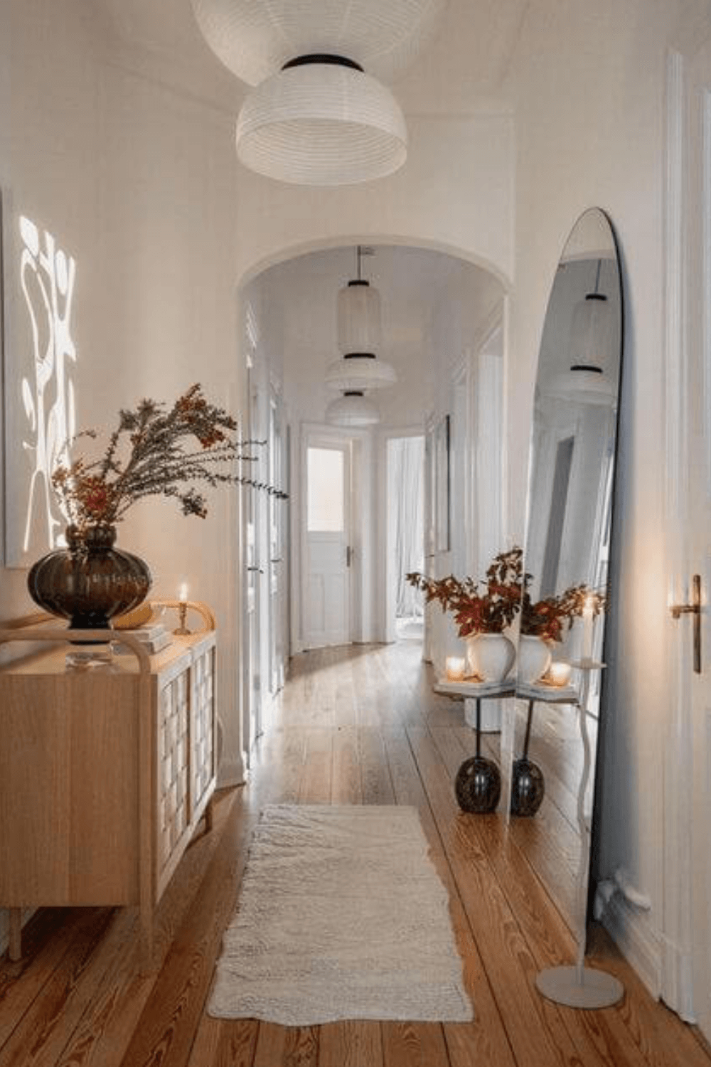 how to make a small entryway look bigger