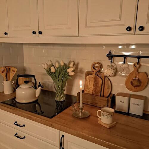 counter shelving decor
