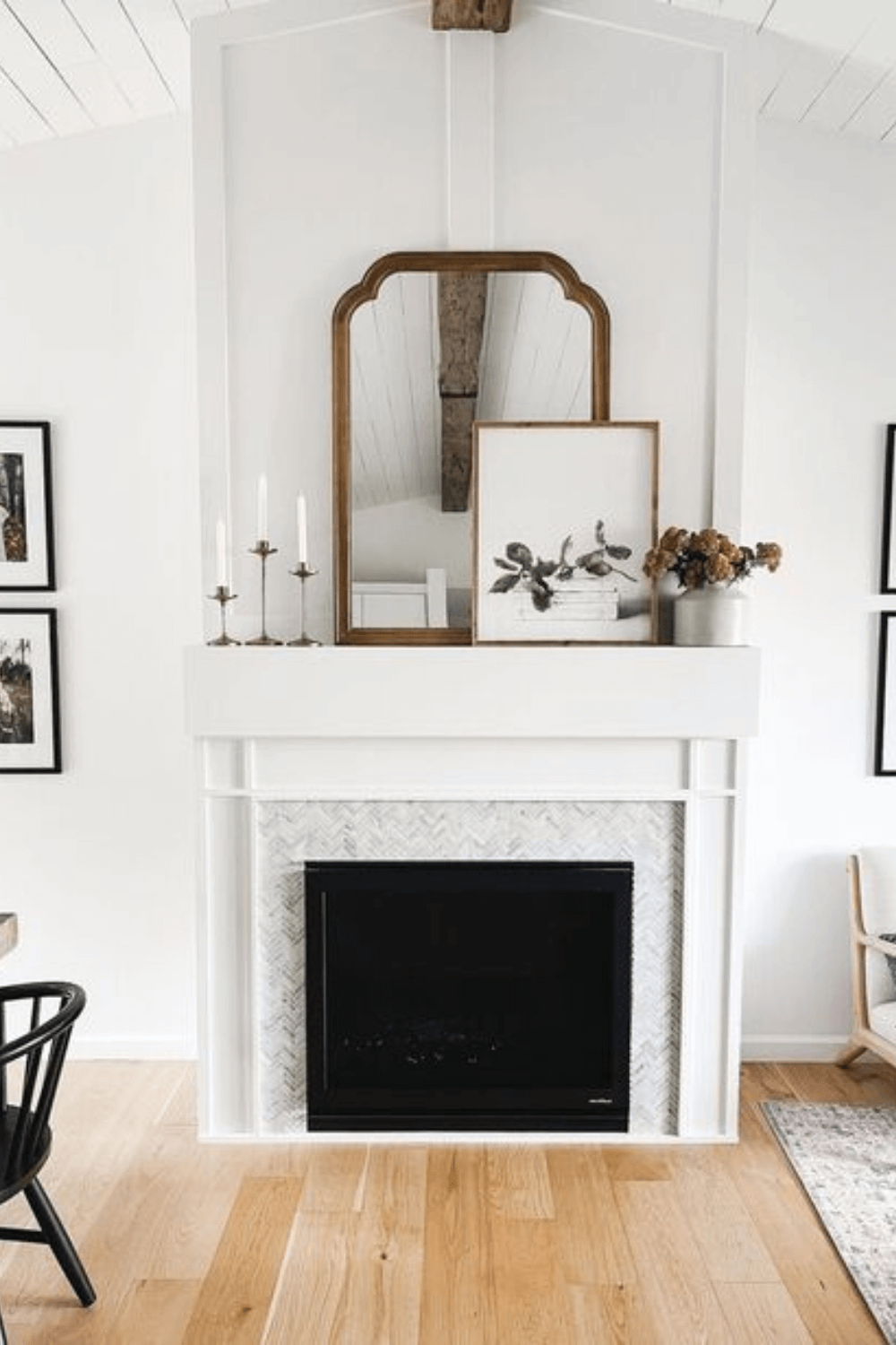 summer mantel decorating