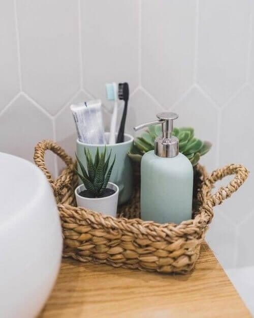 bathroom tray decor