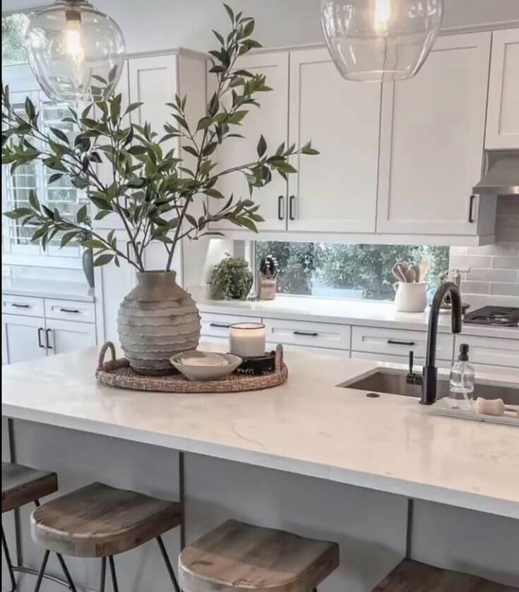 kitchen island decor tray