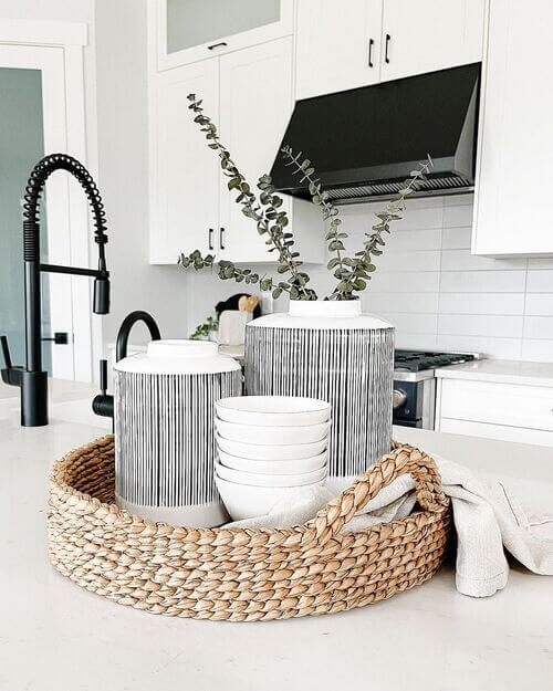kitchen-island-decor-tray-ideas16