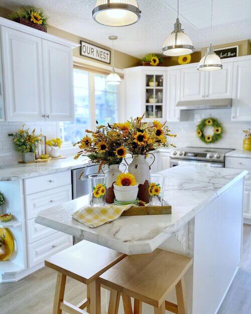 kitchen-island-decor-tray-ideas13