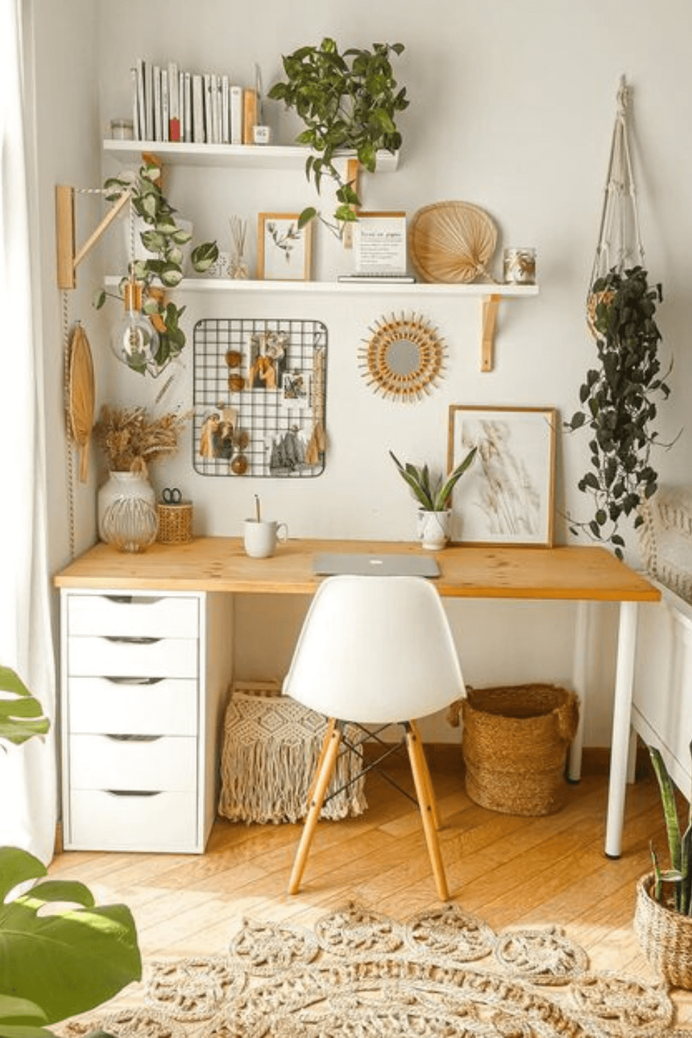Desk decor ideas