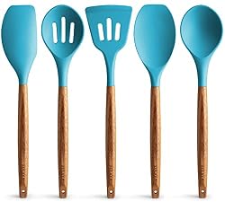 white and wood utensils set