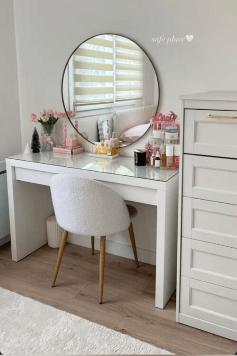 make up vanity desk